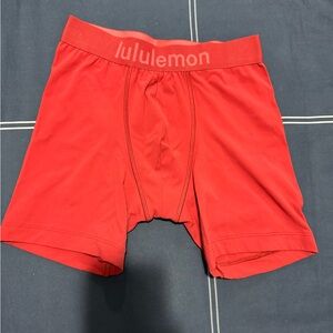 NWOT Lululemon Soft Stretch Active Boxer Brief 5"